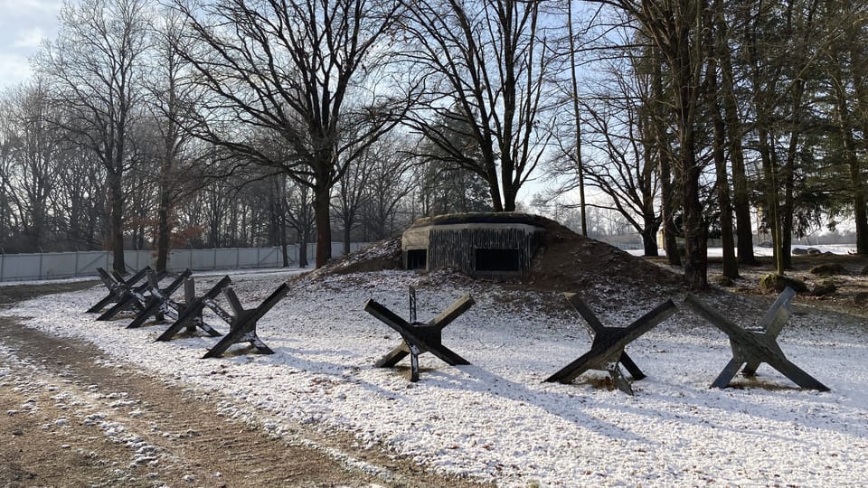 military-steel-barrier